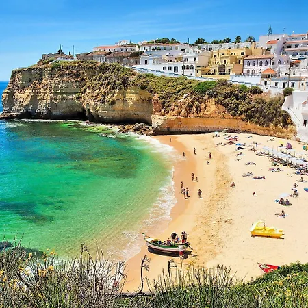 Bed & Breakfast Casa Dos Ninos São Bartolomeu de Messines