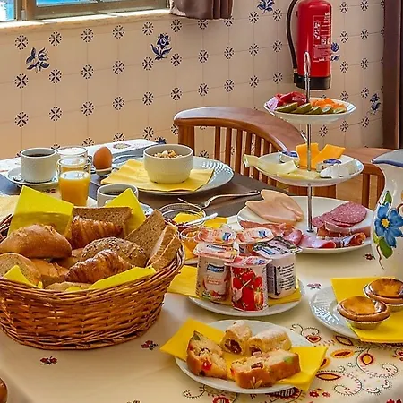 Casa Dos Ninos São Bartolomeu de Messines