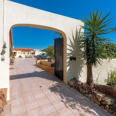 Bed & Breakfast Casa Dos Ninos