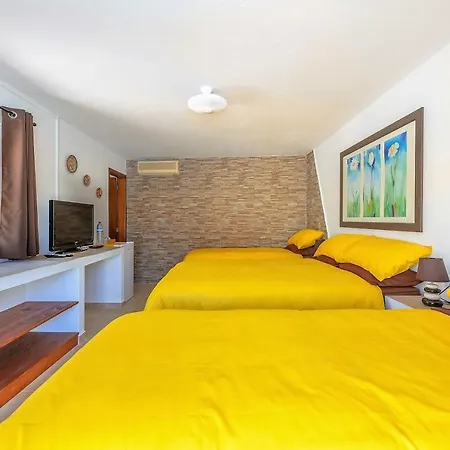 Casa Dos Ninos