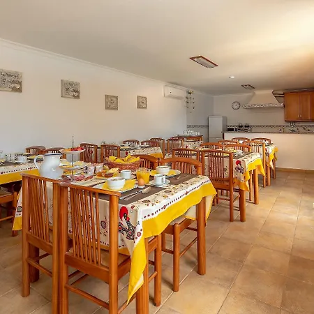 Casa Dos Ninos