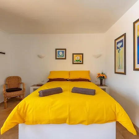 Frühstückspension Casa Dos Ninos 3*
